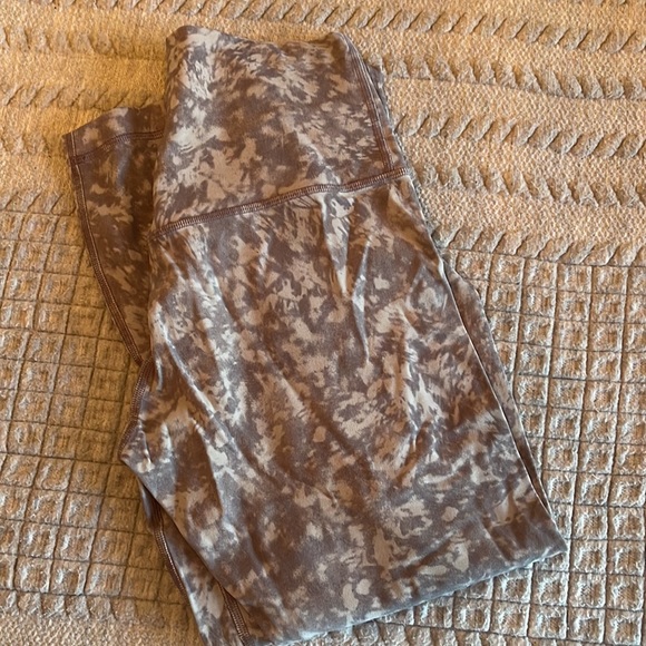 Align pant - Picture 2 of 2